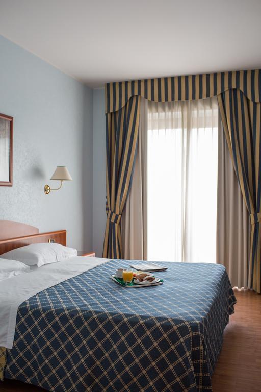 Hotel Levante Fossacesia Eksteriør billede
