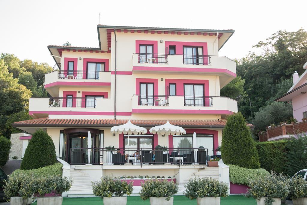 Hotel Levante Fossacesia Eksteriør billede